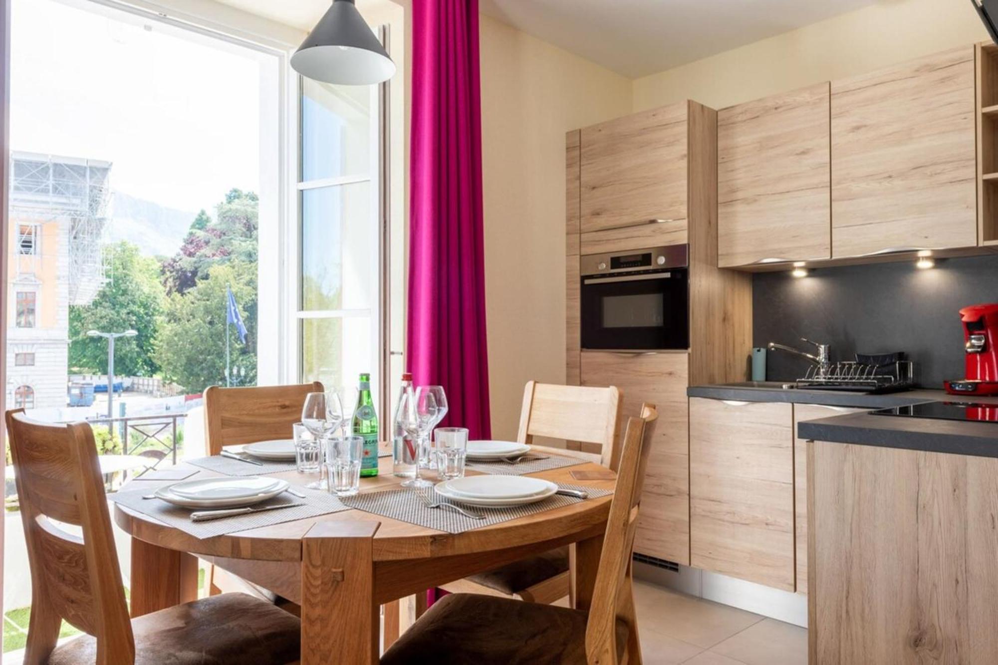 Carpates Annecy Rent Lodge מראה חיצוני תמונה