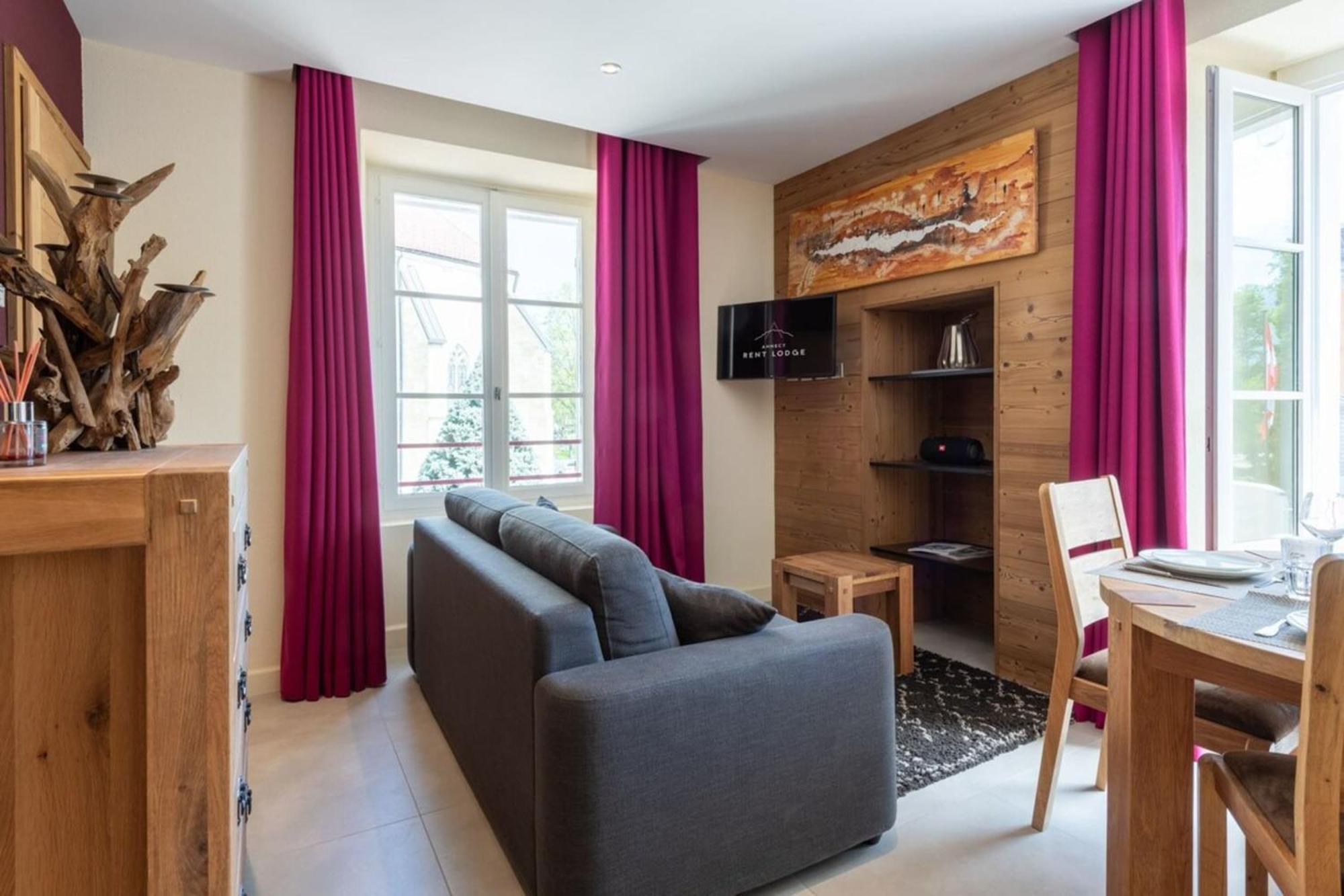 Carpates Annecy Rent Lodge מראה חיצוני תמונה